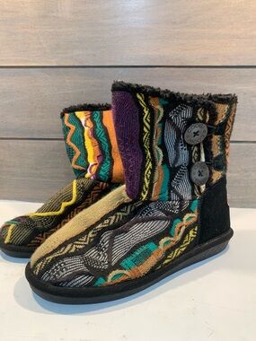 Coogi Australia Womens Multicolor 3D Knit Sweater Boot Size 7 Hippie Festival